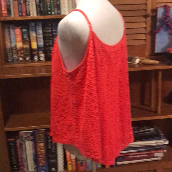 Maurice’s Size 1 Tank - Picture 3 of 4